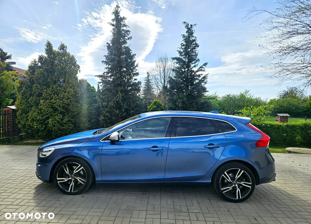 Volvo V40 D3 Geartronic RDesign - 28