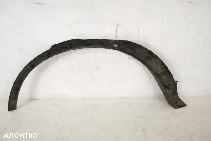 Bandou Aripa Overfender Stanga Spate Original In Stare Buna	 Land Rover Discovery 5 2016 2017 2018 - 4