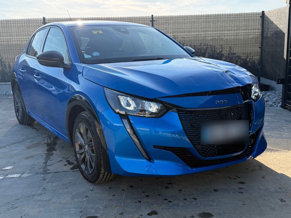 Peugeot 208 II Elektromotor 136 Style 2022