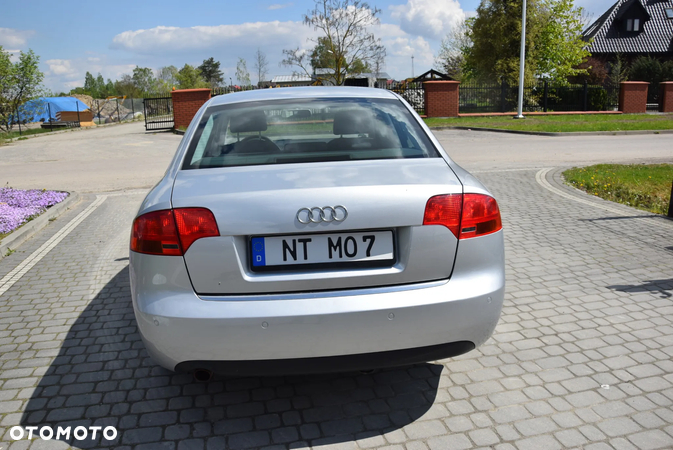 Audi A4 Avant 2.0 - 11