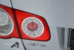 VW JETTA V LAMPA TYŁ TYLNA LEWA W KLAPĘ LED ORYGINAŁ EUROPA 1K5945093 - 2