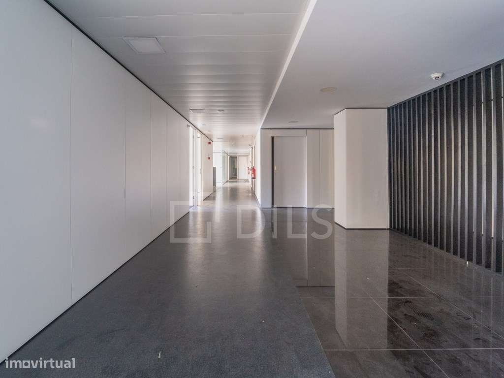Escritório para arrendar, na Avenida da Boavista, Porto - Grande imagem: 2/16