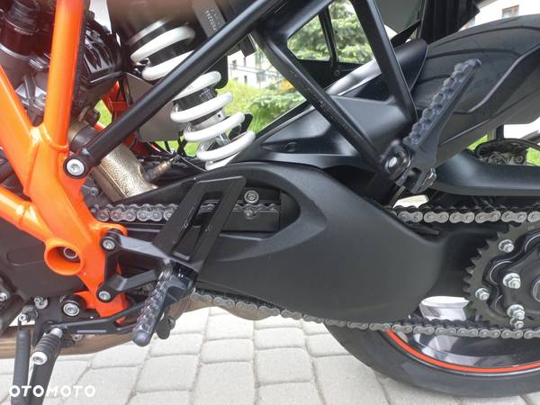 KTM Super Duke - 15