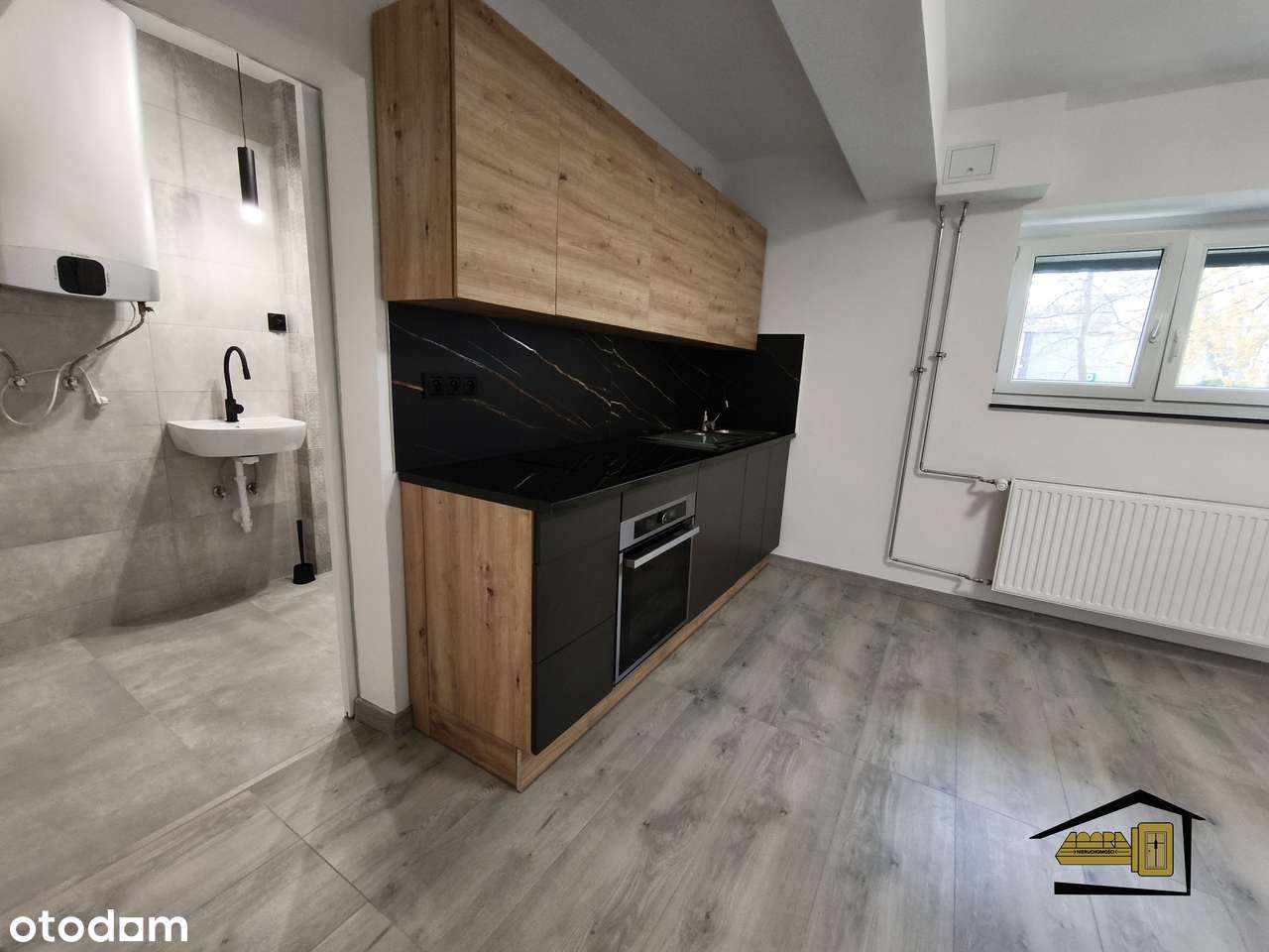 Przestronna kawalerka z oddzielną sypialnią, Katowice os. Tysiąclecia - Pełny obrazek: 2/12