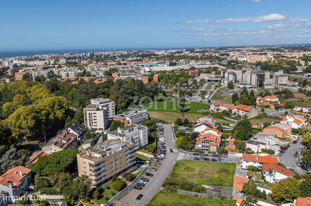 Apartamento T2 Com Garagem Fechada P 2 Carros Matosinhos