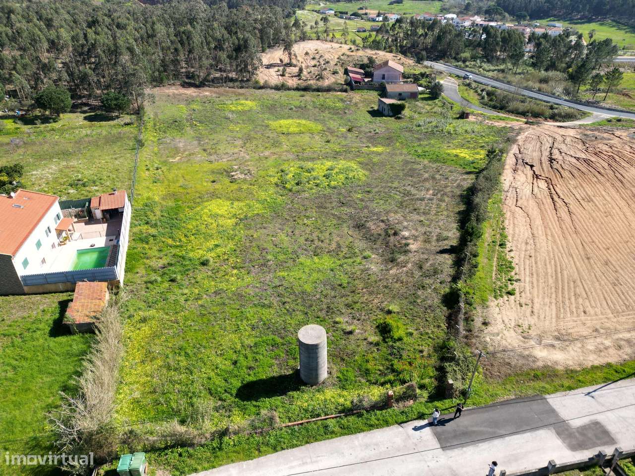 Terreno para venda em Casais Larana – Ramalhal, Torres Vedras-1