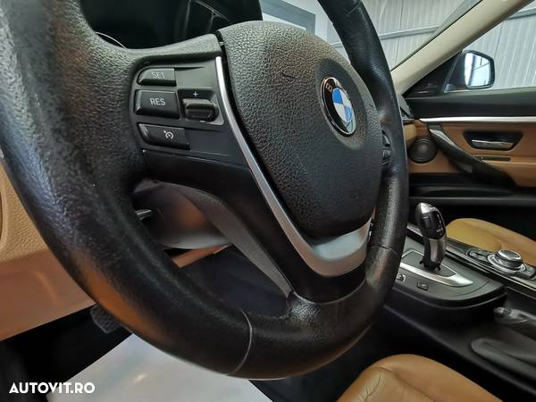 BMW Seria 3 318d DPF Touring Aut. Edition Exclusive - 11