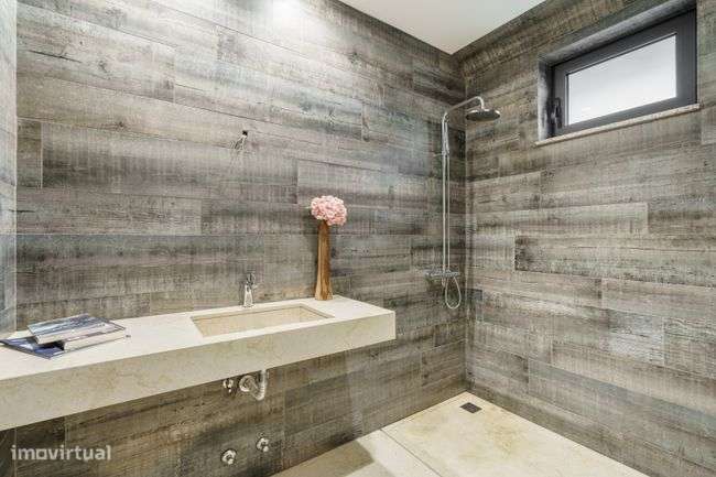 Fantástica Moradia T3 Térrea de Luxo em Braga-9