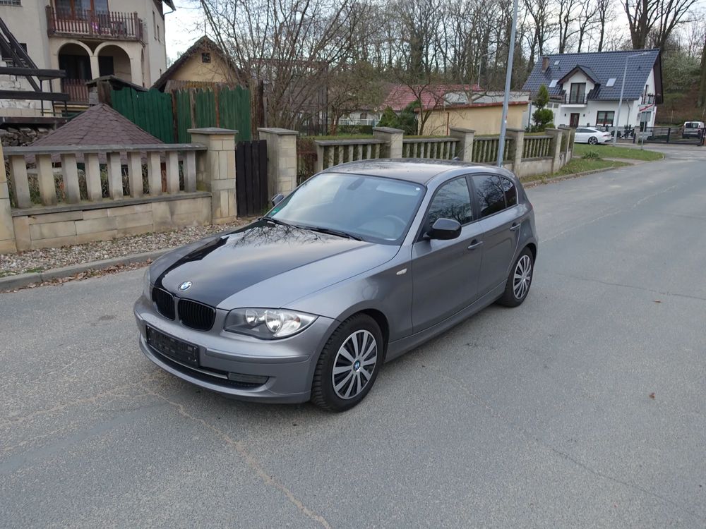 BMW 1 Series E81/E87 116i Edition Sport 2011