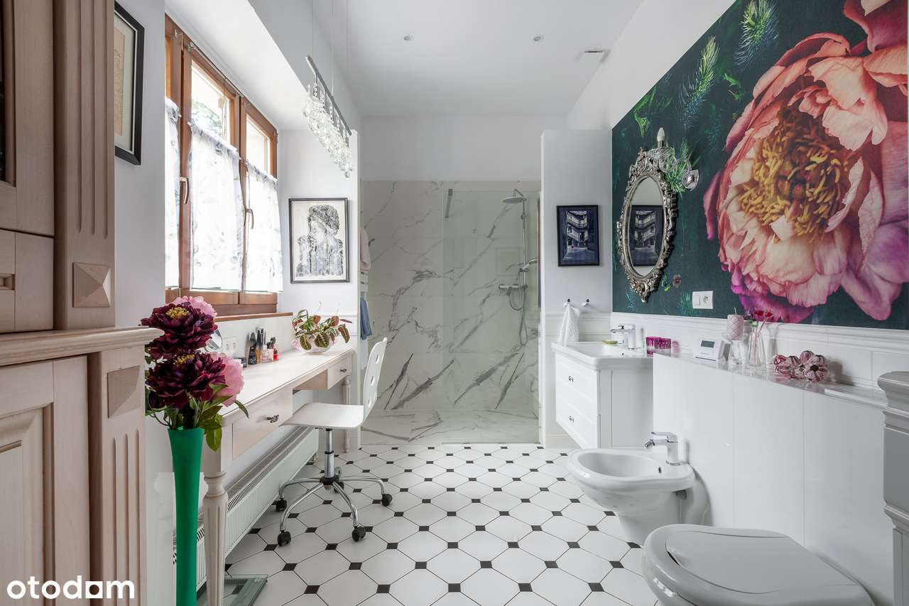 Unikatowe mieszkanie willowe dla konesera z dużym ogrodem-10