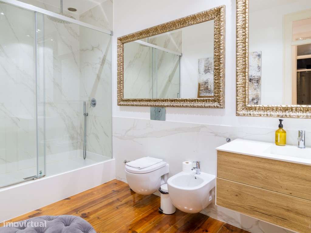 T3 na Estefânia, Remodelado e com Licença AL-17