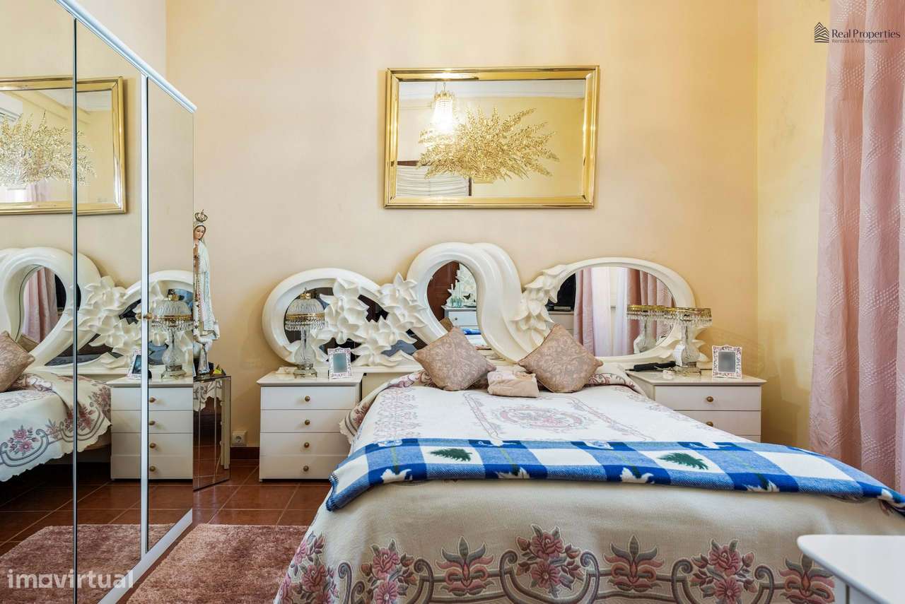 Encanto Algarvio – Moradia Térrea Isolada com Piscina e Jardim-17