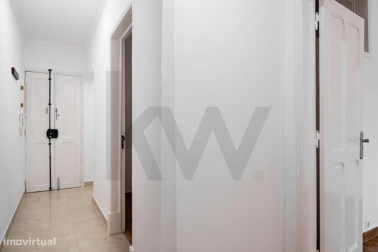 Campolide | T2 com Pátio Exclusivo de 31 m2 e Vista Monsanto - Grande imagem: 3/20