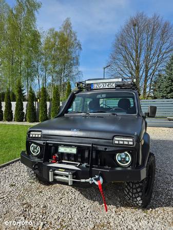 Lada Niva 1.7i - 5