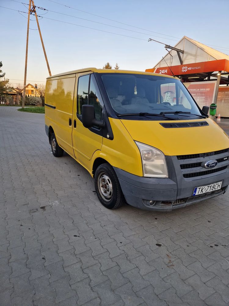 Ford Transit 2011