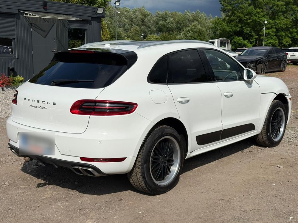 Porsche Macan I Turbo PDK 2015