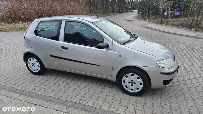 Fiat Punto 1.2 8V Dynamic - 32