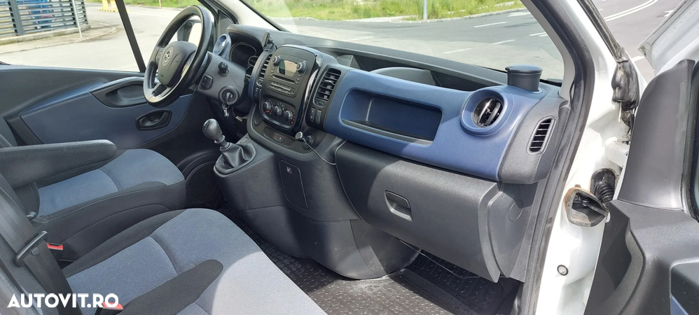 Opel Vivaro B - 9