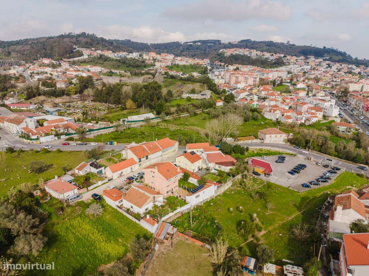 Moradia Independente em Caneças, Odivelas - T3+5-53