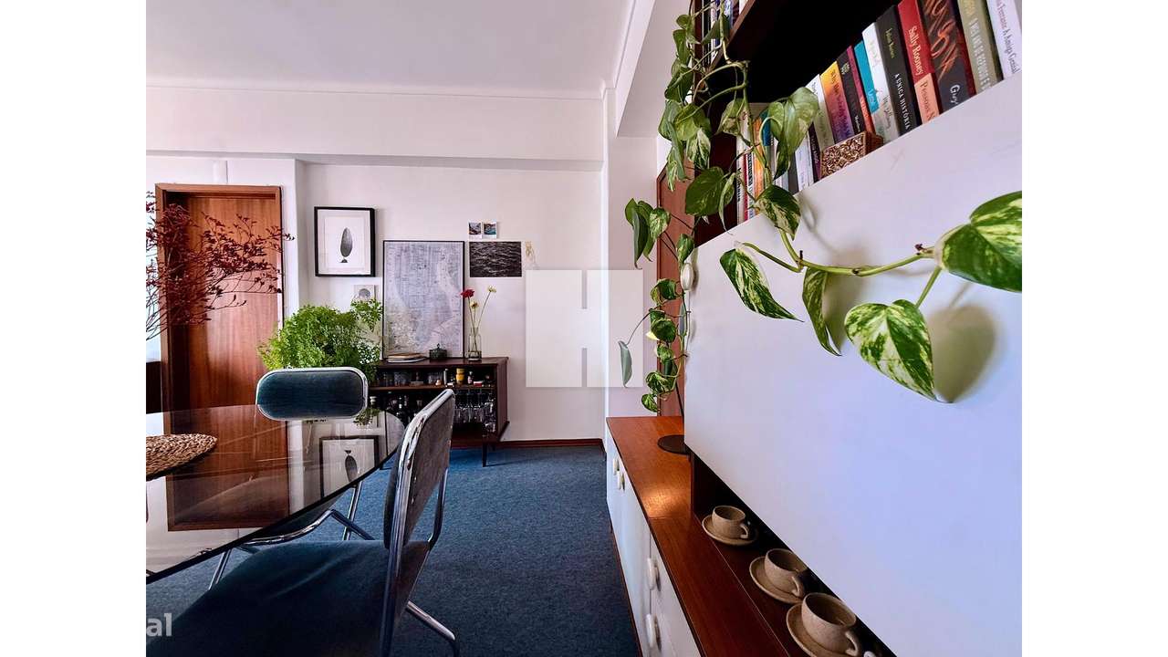 Apartamento T2 na 1ª linha de mar - Grande imagem: 5/37