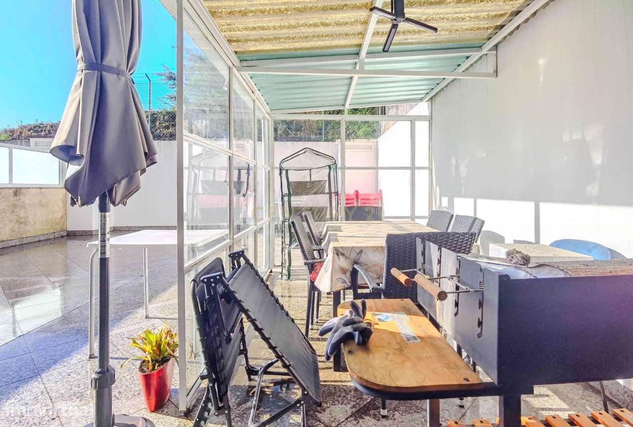 Apartamento T1 com Terraço – Vilar de Andorinho, Gaia-15