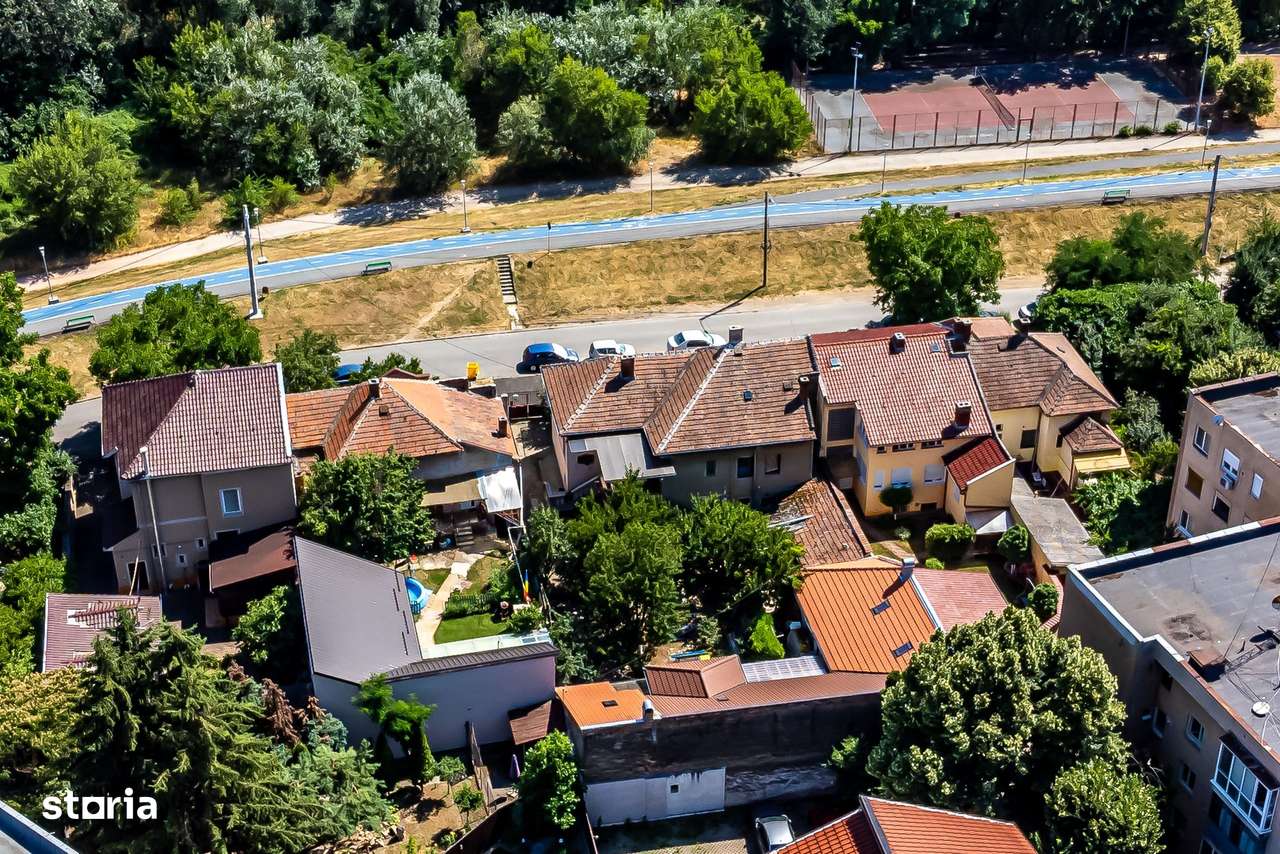 Casă pe Faleza Mureșului - Imagine principală: 3/17