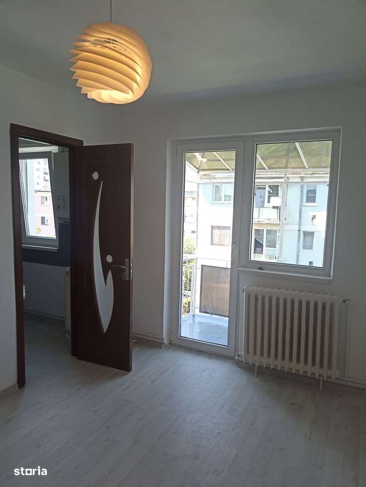 De vânzare apartament cu 2 camere în Sfântu Gheorghe - Imagine principală: 4/15