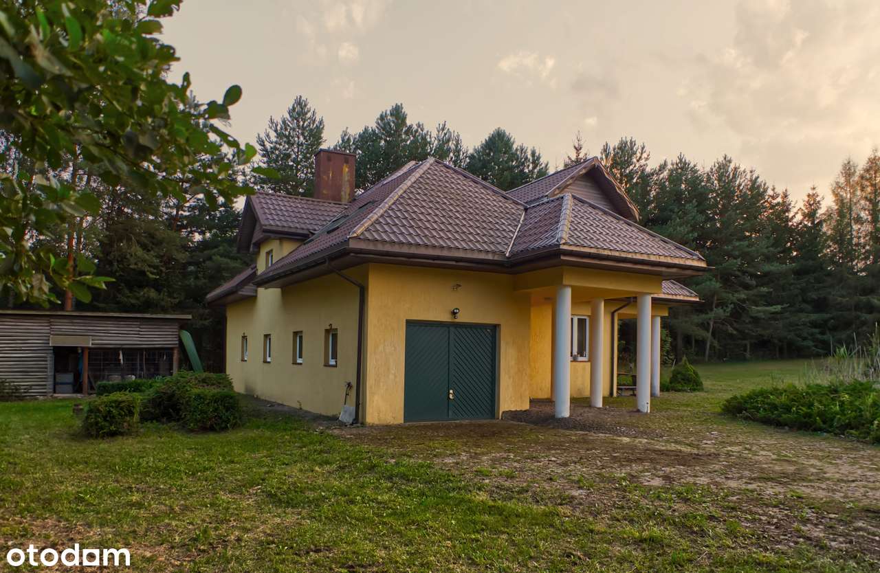 Wyjątkowa nieruchomość ze stawem na sprzedaż – Kruglany