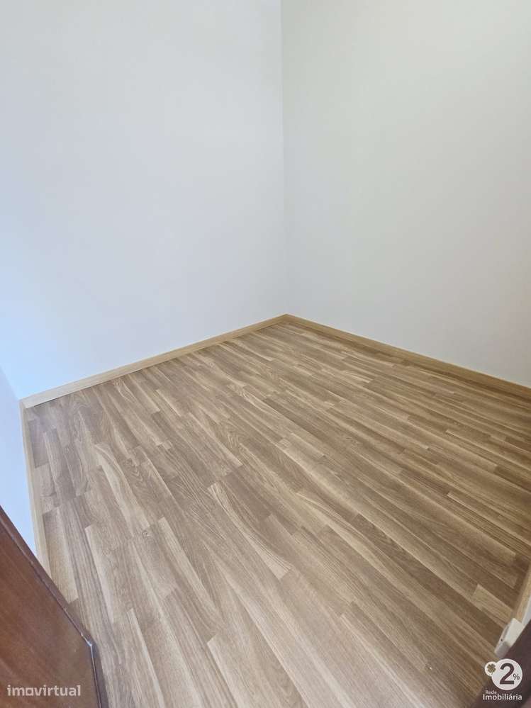 Apartamento T2+1 em Oliveira do Douro (V.N.Gaia)-10