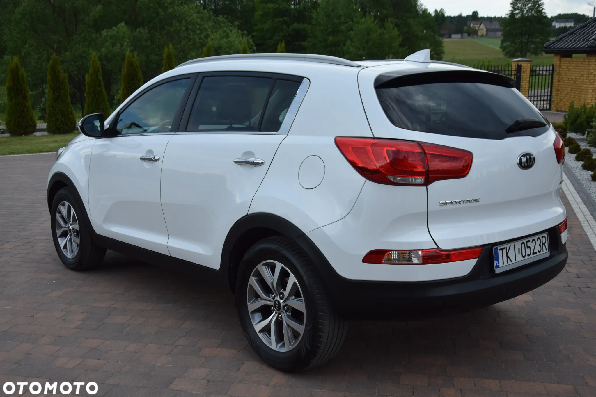 Kia Sportage 1.7 CRDI 2WD Dream-Team Edition - 14