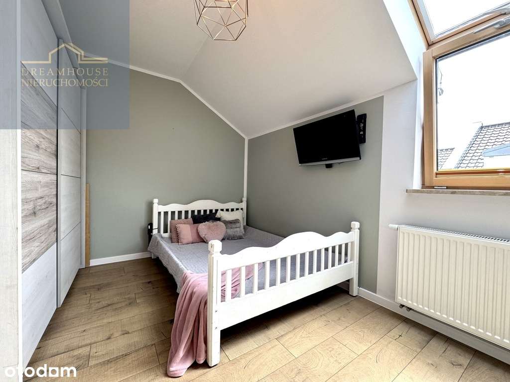 2 pokoje/balkon/1. piętro/strych + m.park.-2