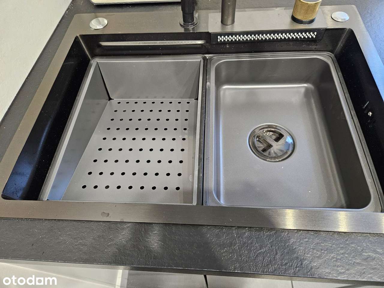 Doskonała lokalizacja Niezależny układ-1