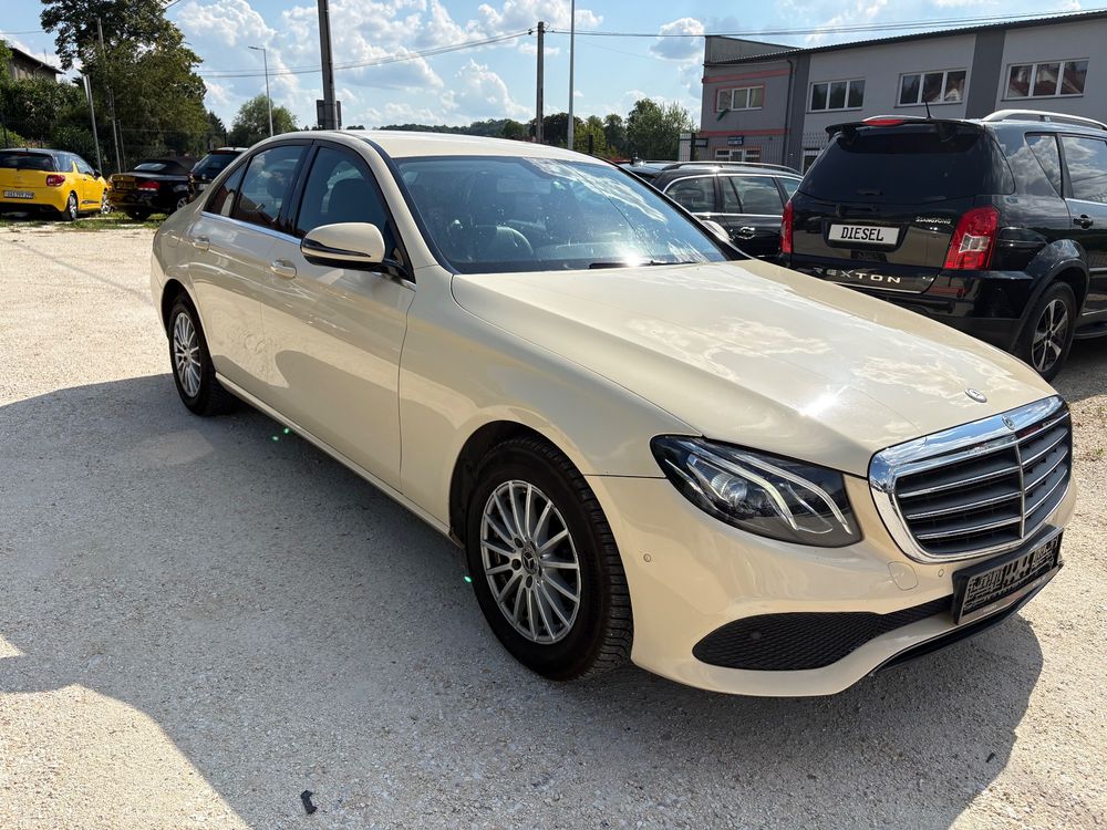 Mercedes-Benz E W213 (2016-2023) 200 d 9G-TRONIC Exclusive 2017