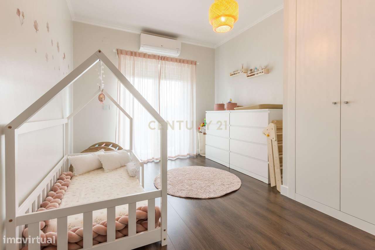 Fantástico Apartamento Contemporâneo T2, em Azeitão - Grande imagem: 5/14