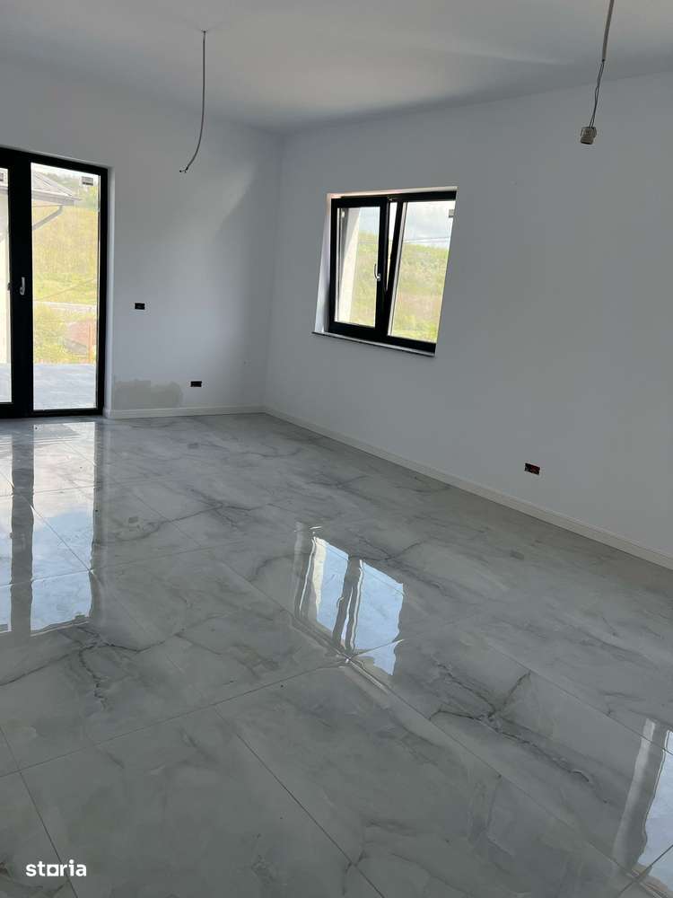 Casa 4 camere, Rediu, 110 mp, cu beci  €209.000 Cod Oferta: 9869-19