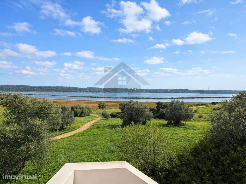 Moradia T3 com Vista Rio para venda em Portimão - Grande imagem: 5/40