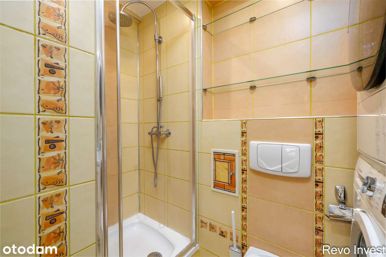 4-pokojowe, dobrze doświetlone mieszkanie wraz z  balkonem-11