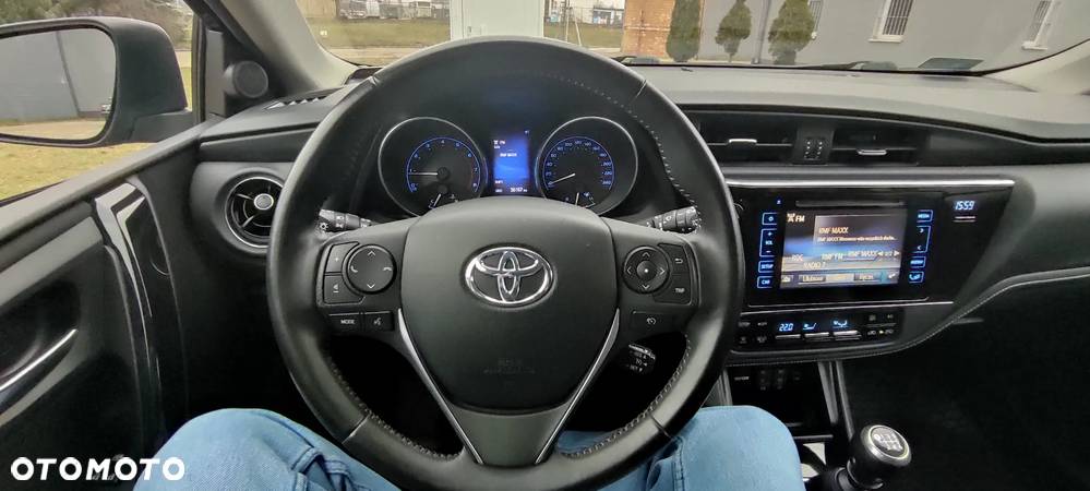 Toyota Auris 1.2 T Premium - 7
