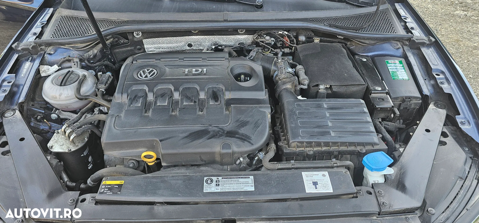 Volkswagen Passat Variant 1.6 TDI (BlueMotion Technology) Comfortline - 10