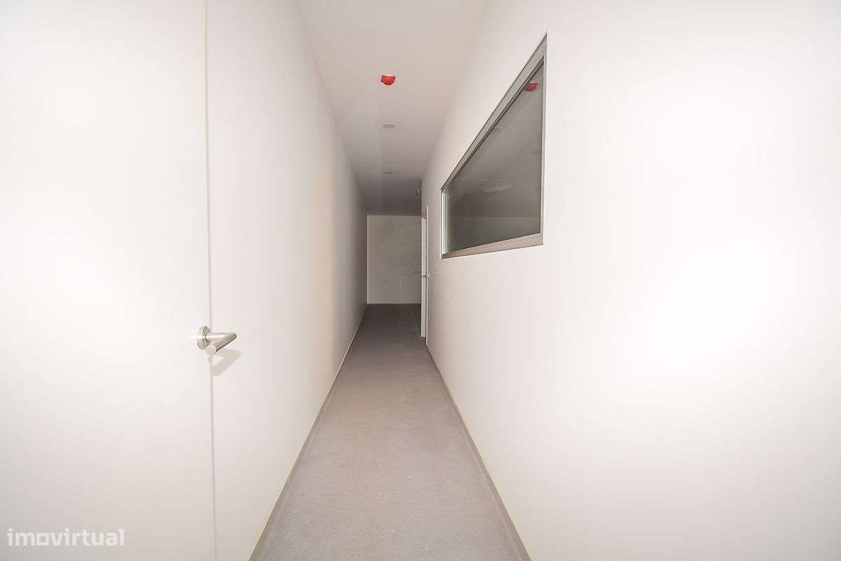 Loja  para arrendamento - Grande imagem: 4/22