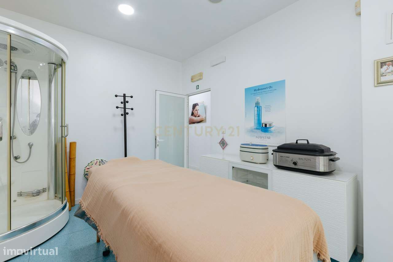 Espaço Comercial para Arrendamento no Montijo – 107 m² Pronto a Recebe - Grande imagem: 2/25