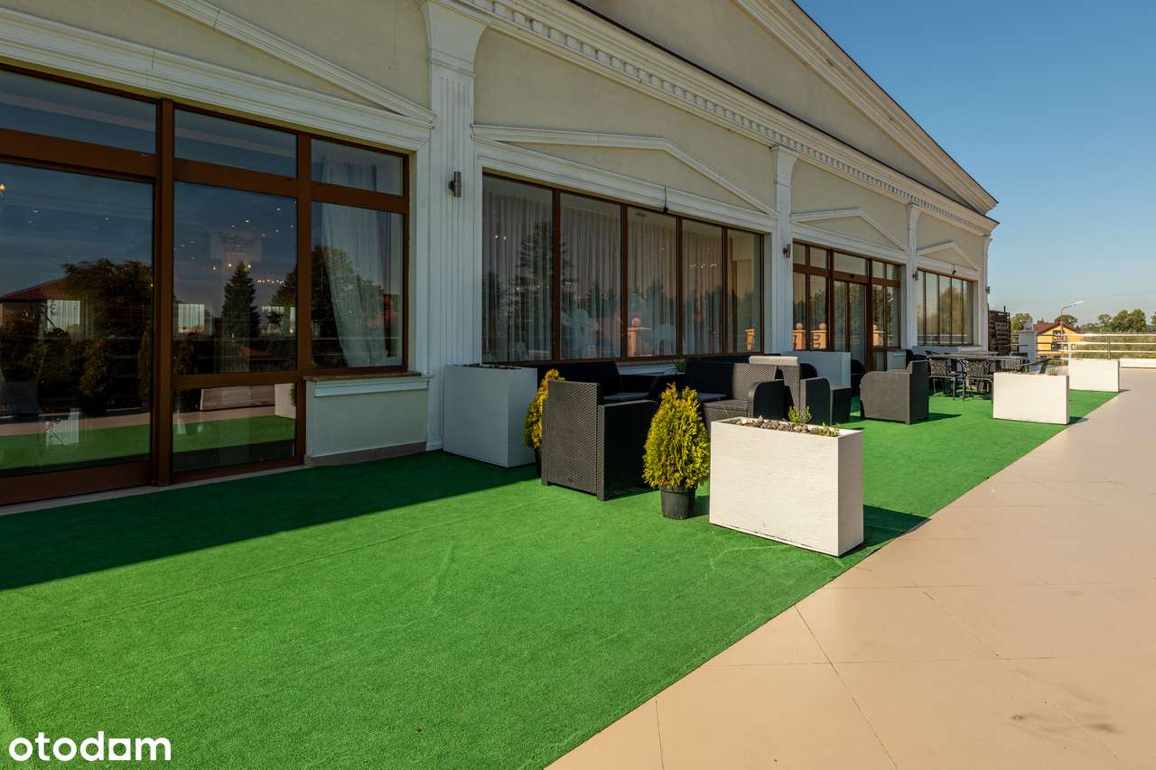 Obiekt hotelowo-restauracyjny z marketem i piekarnią i klubem w Kocku - Pełny obrazek: 4/18