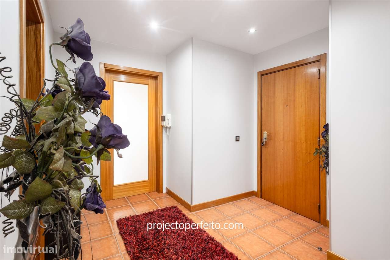 Apartamento T2 Venda em Rio Meão,Santa Maria da Feira-10