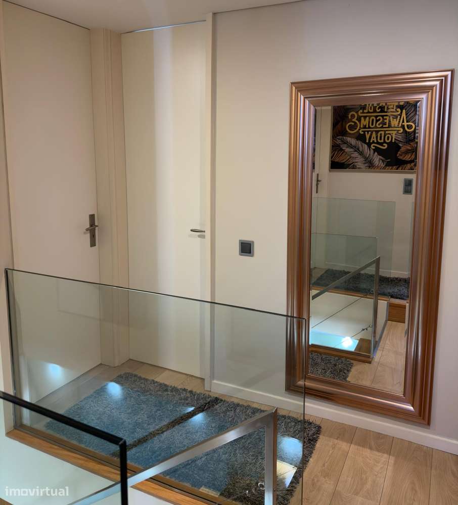 Apartamento T3 Duplex ao Monte dos Burgos-25