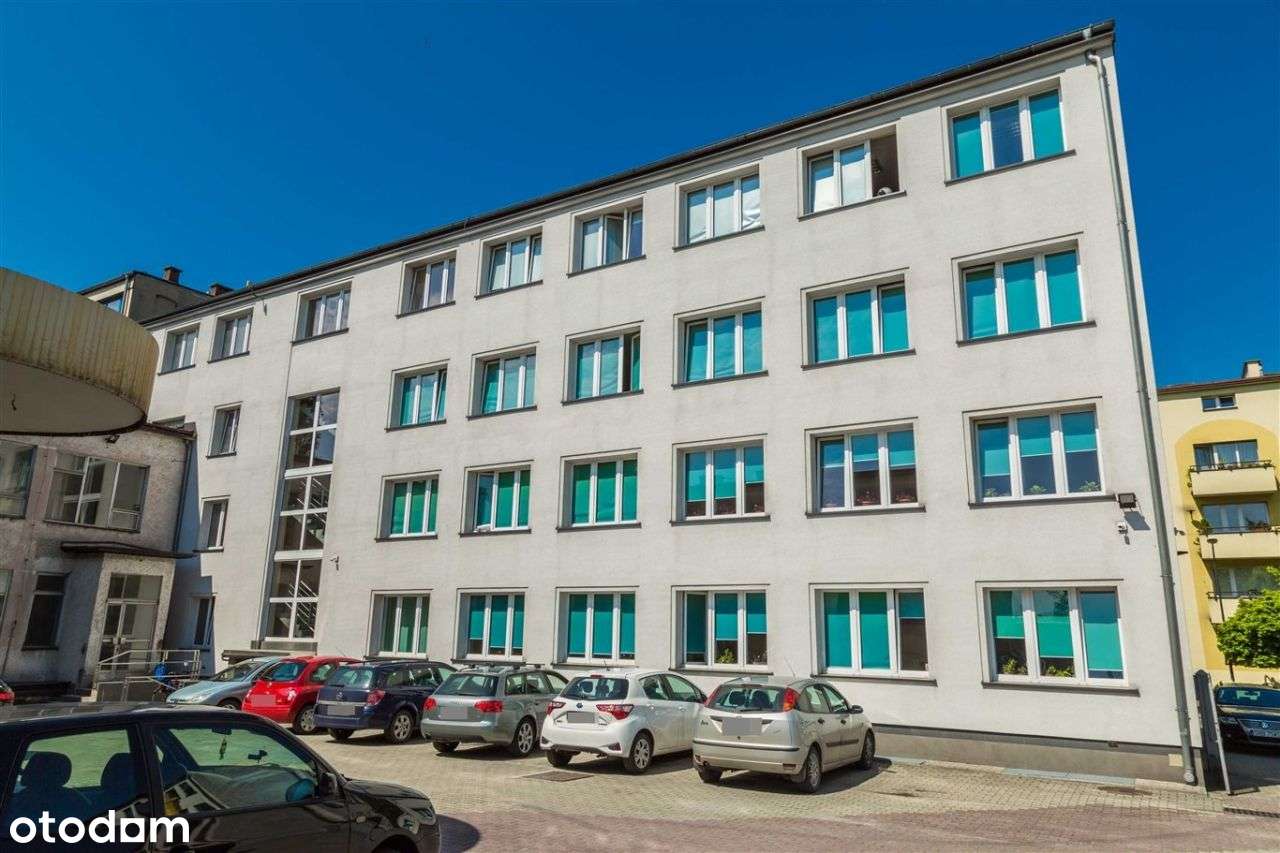 Budynek biurowo usługowy, 48% funkcja mieszkalna - Pełny obrazek: 4/13