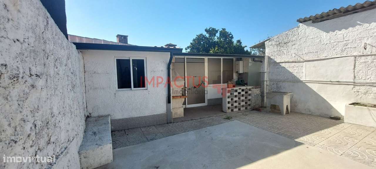 Moradia térrea em Milheirós - Grande imagem: 4/28