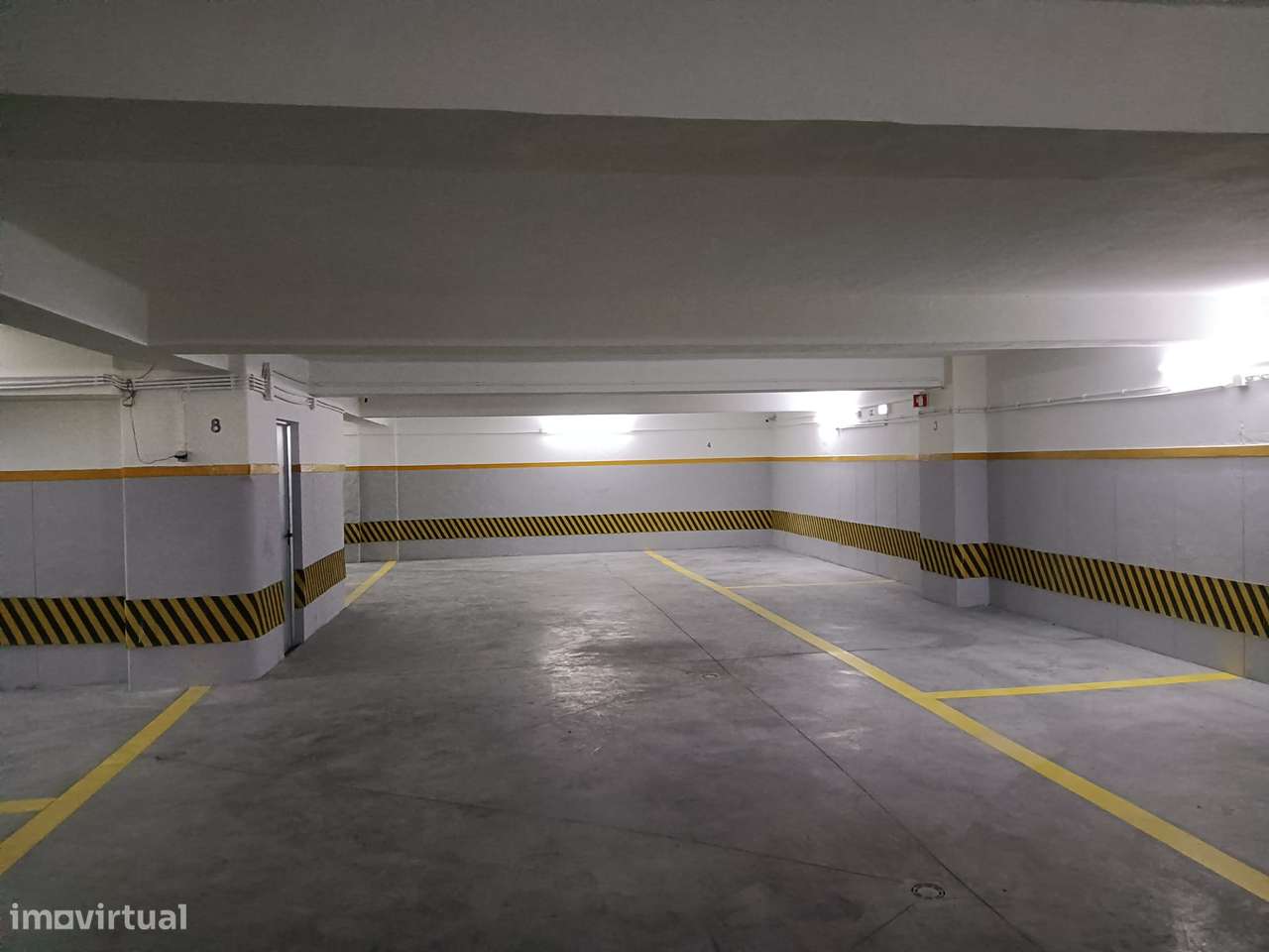 Garagem com 435 m² para 20 viaturas – Rua Duque de Palmela, Lisboa-6