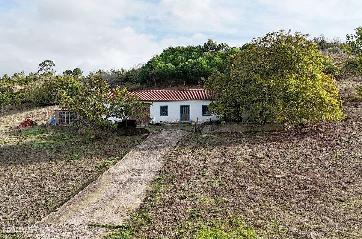 Moradia T0 para venda - Grande imagem: 4/8