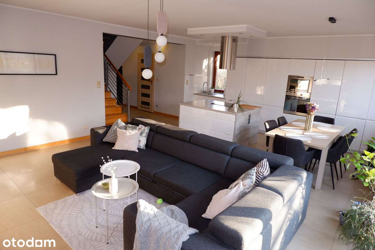 Atrakcyjny  segment w centrum miasta!! - Pełny obrazek: 4/20