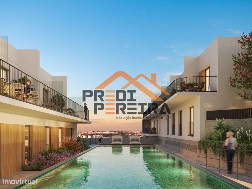 *NOVA CONSTRUÇÃO*
T3 situado em condomínio fechado, com varanda de...-10